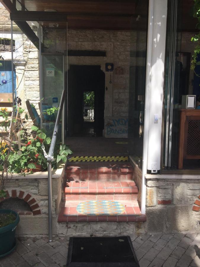 Iyon Pansiyon Foca Exterior photo